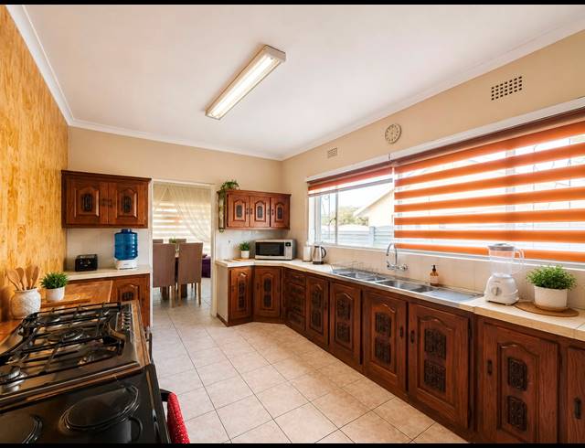 5 BEDROOM HOUSE FOR SALE IN ARCON PARK